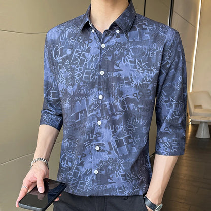Men's Stylish 3/4 Sleeve Shirt English Letter Print Casual Turn-Down Collar Summer Fashion Breathable Loose Fit Top